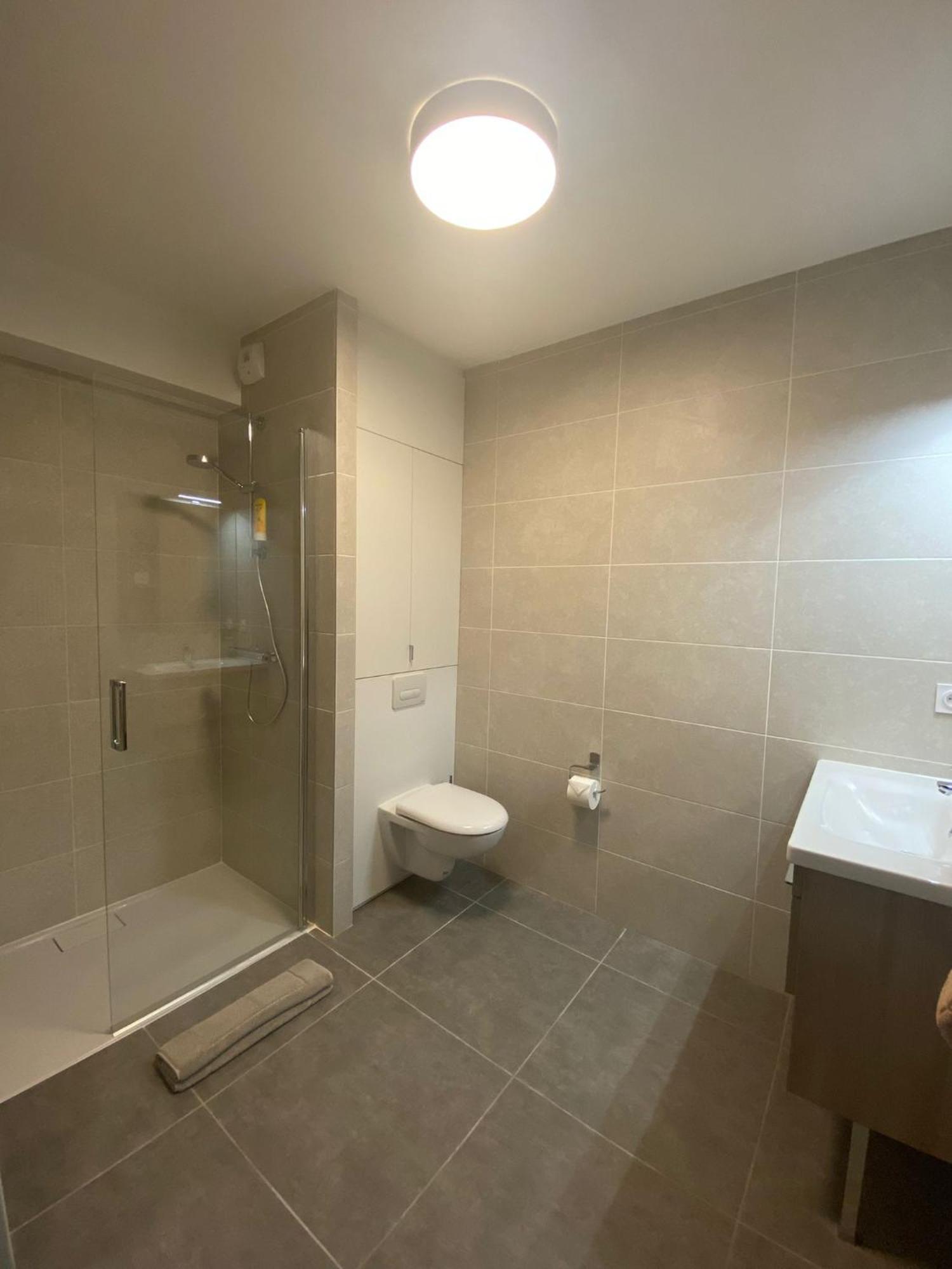 Cedre Rouge Grand Geneve Apartamento Saint-Julien-en-Genevois Exterior foto